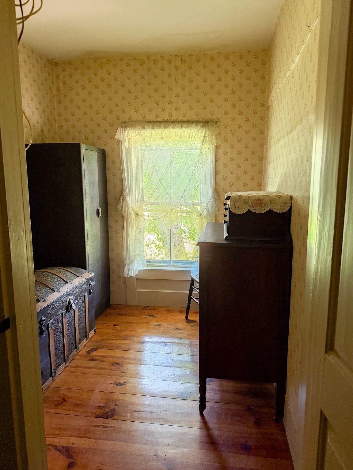 main property photo 19