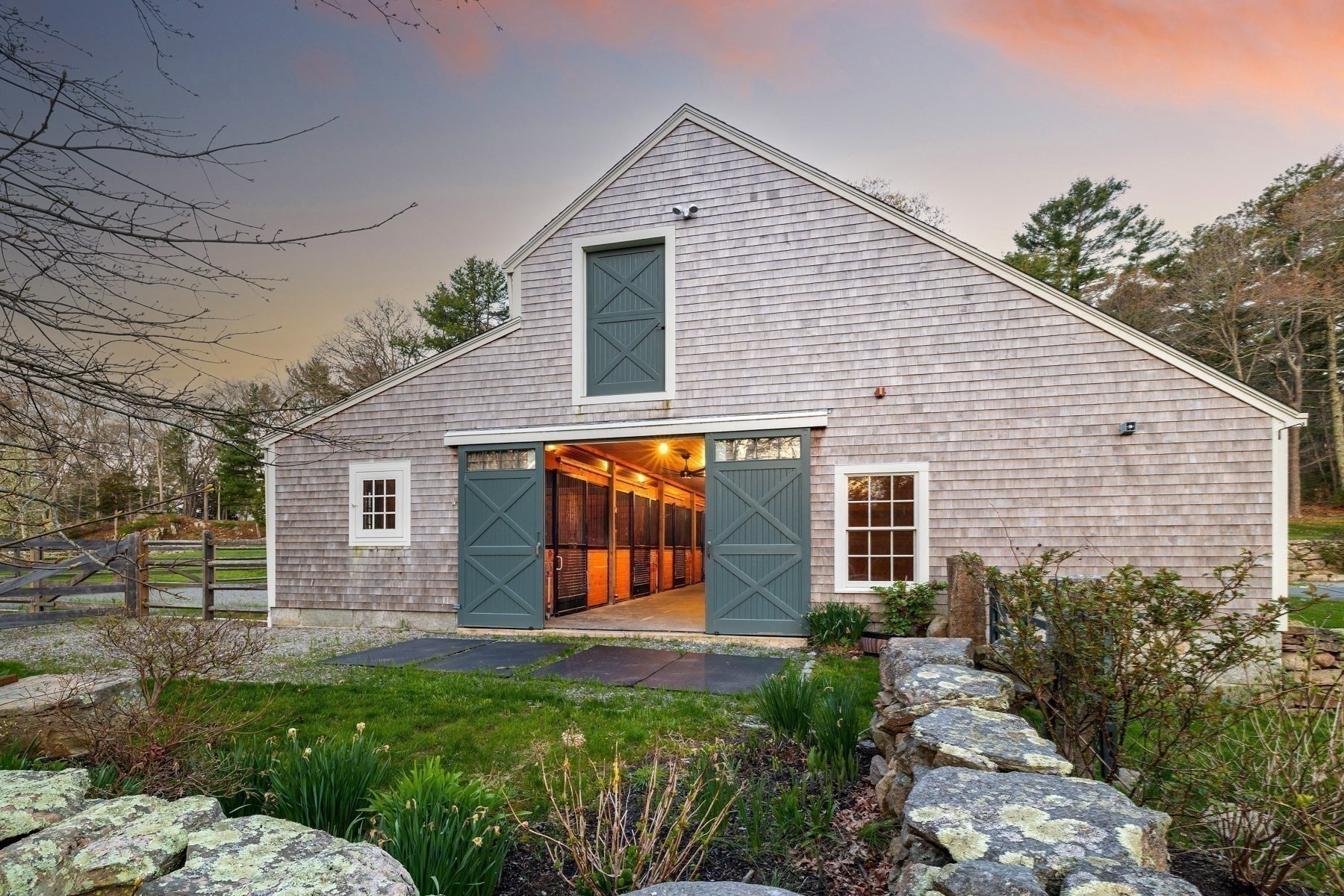 main property photo 26