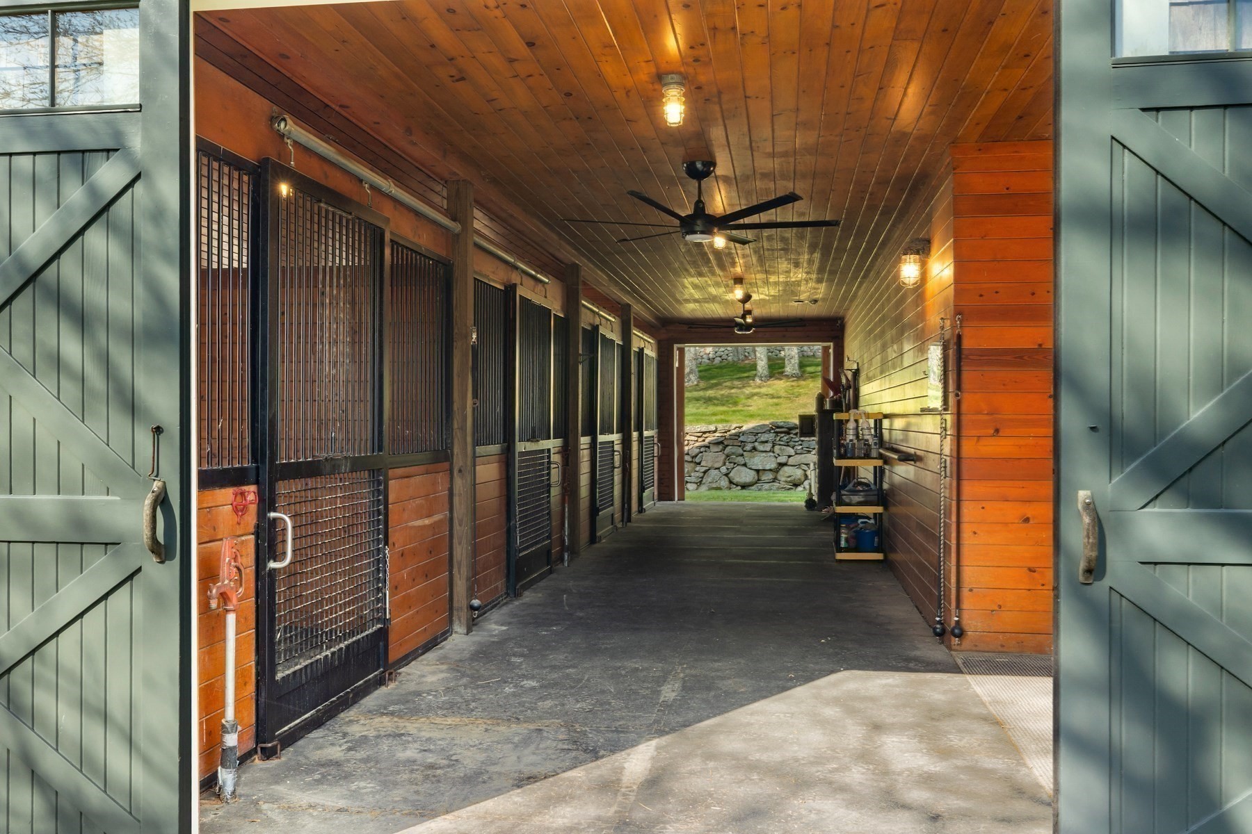 main property photo 27