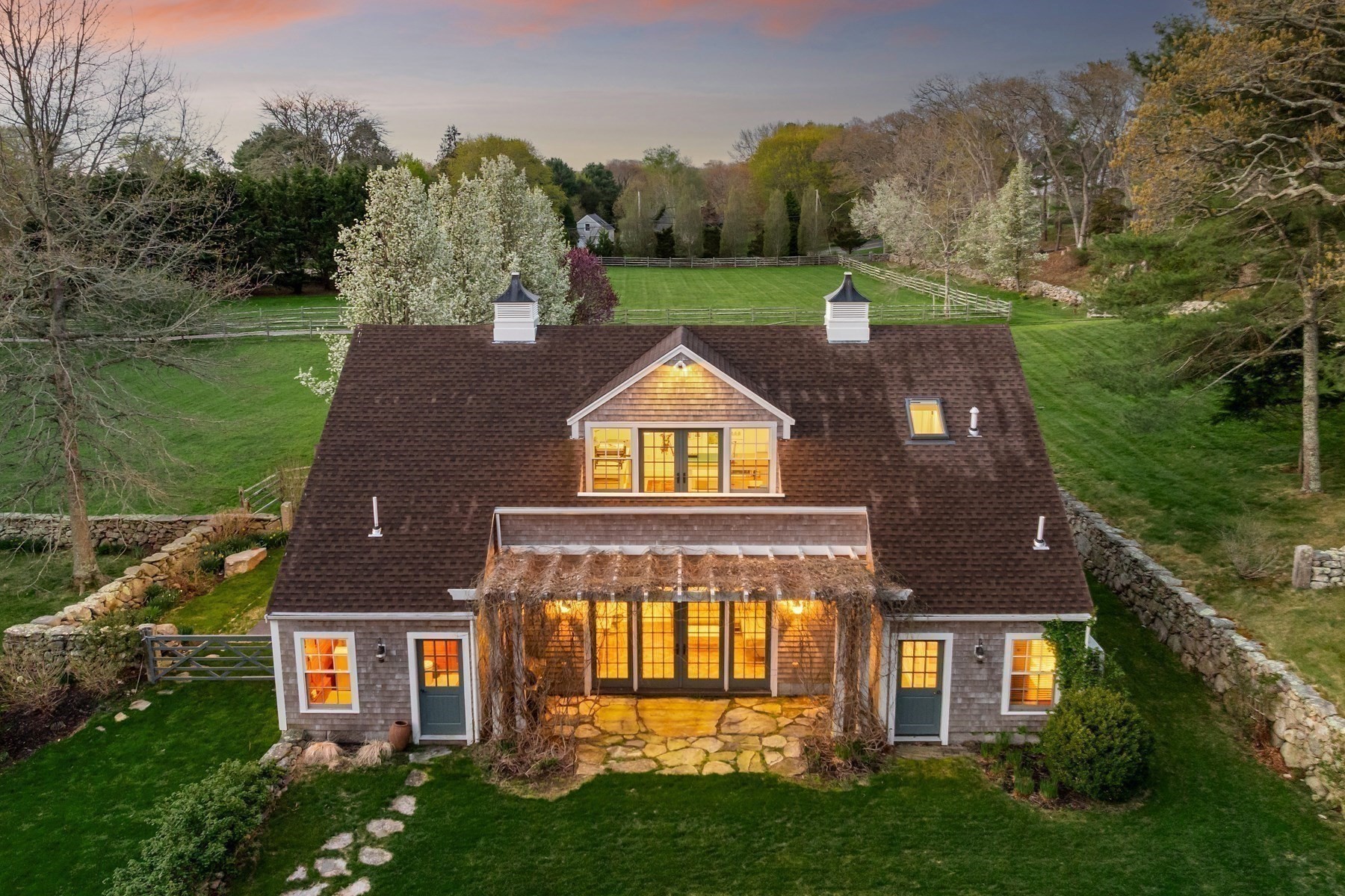 main property photo 32