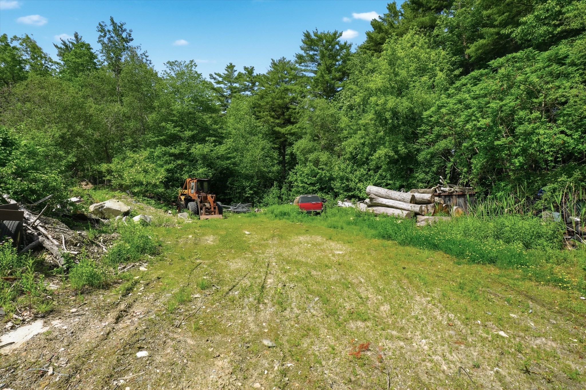 main property photo 13