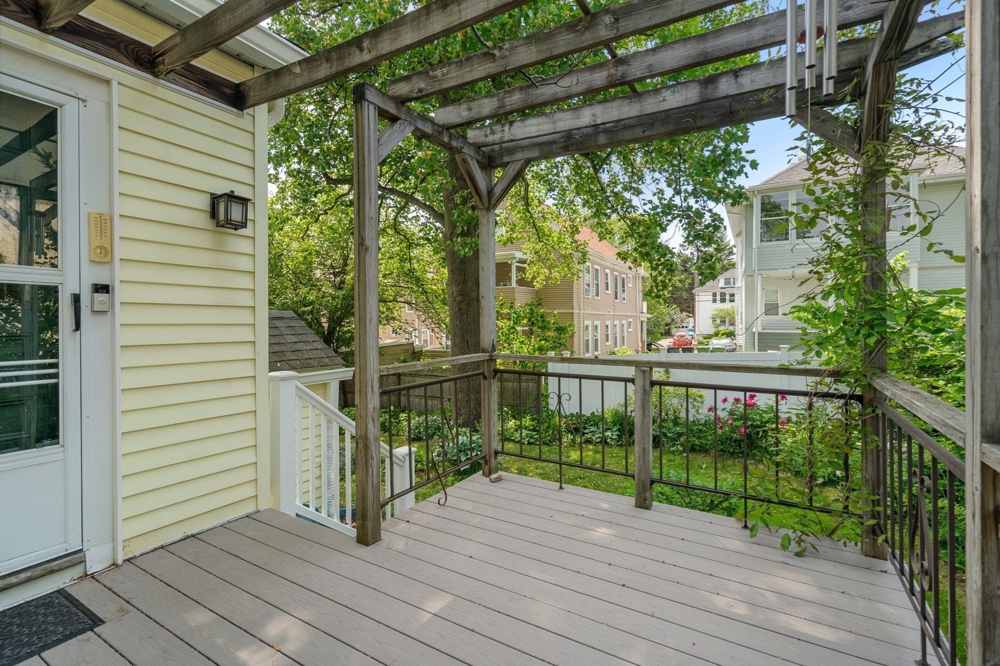 main property photo 16