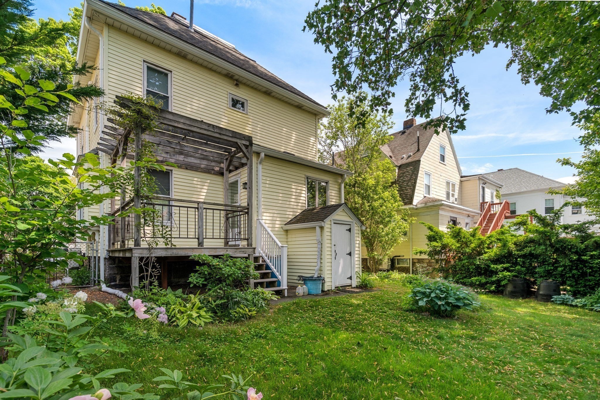 main property photo 17