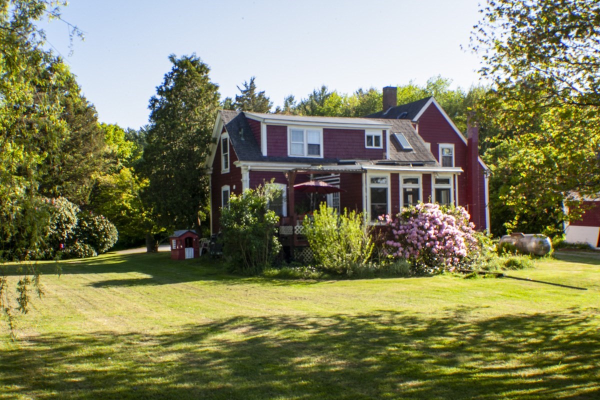 main property photo 19
