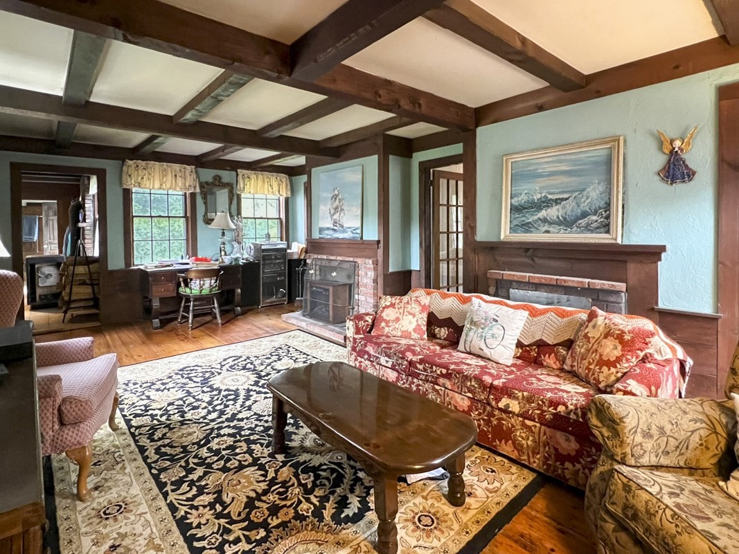 main property photo 7