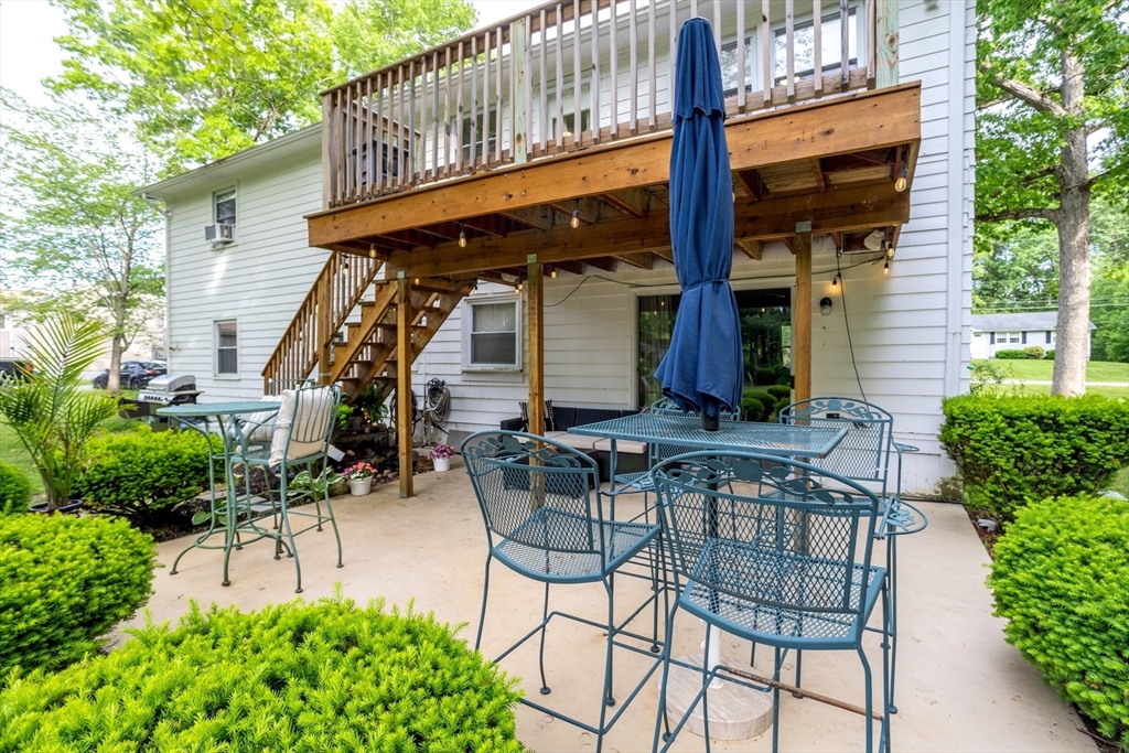 main property photo 31