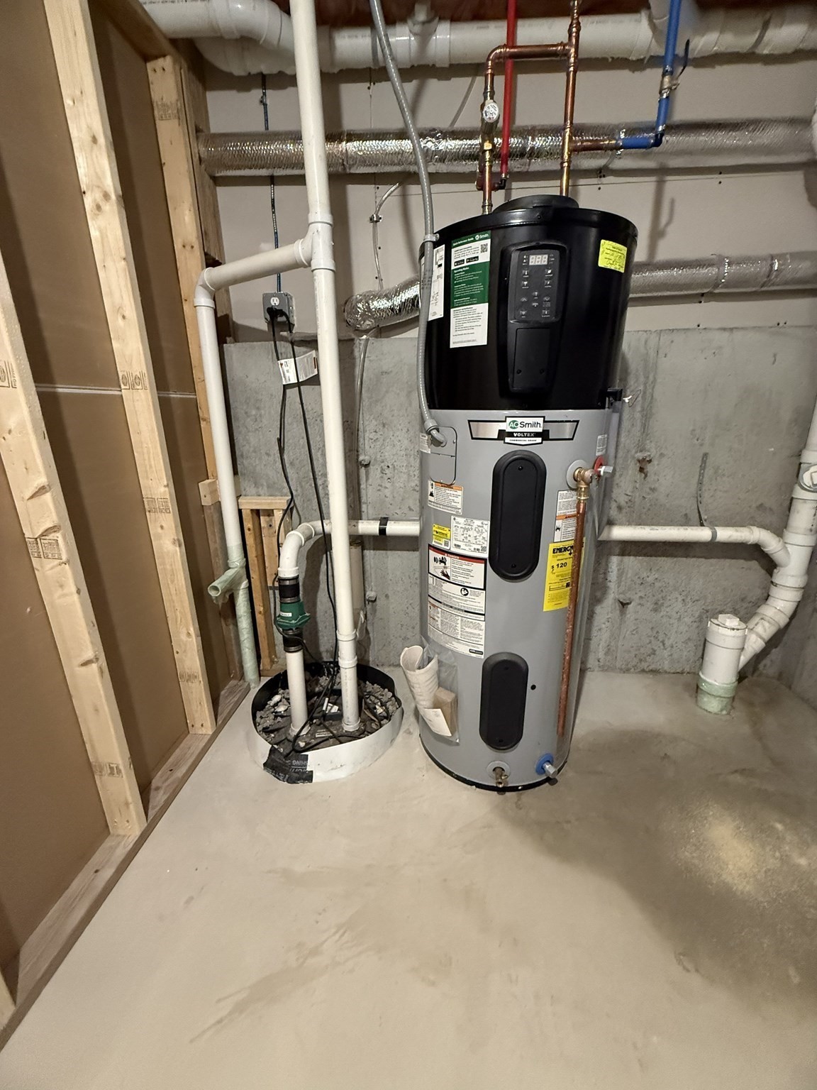 main property photo 40