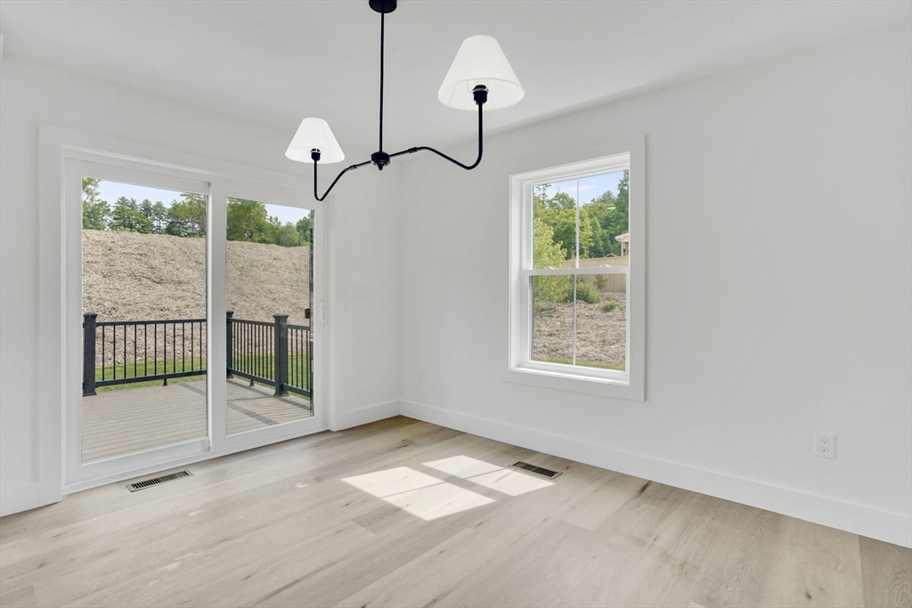 property viewer photo 16