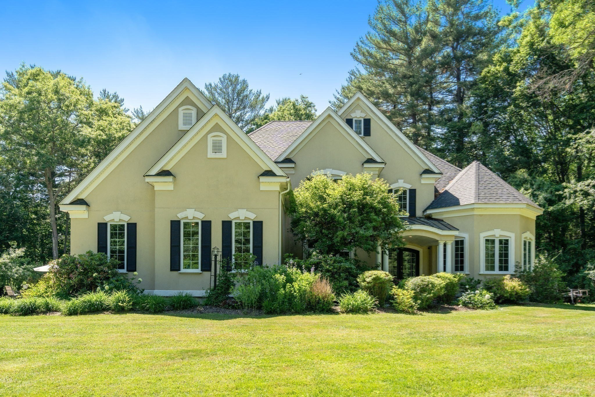 main property photo 1