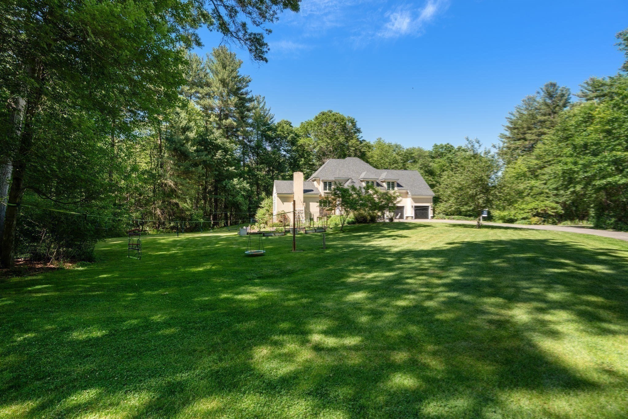 main property photo 35