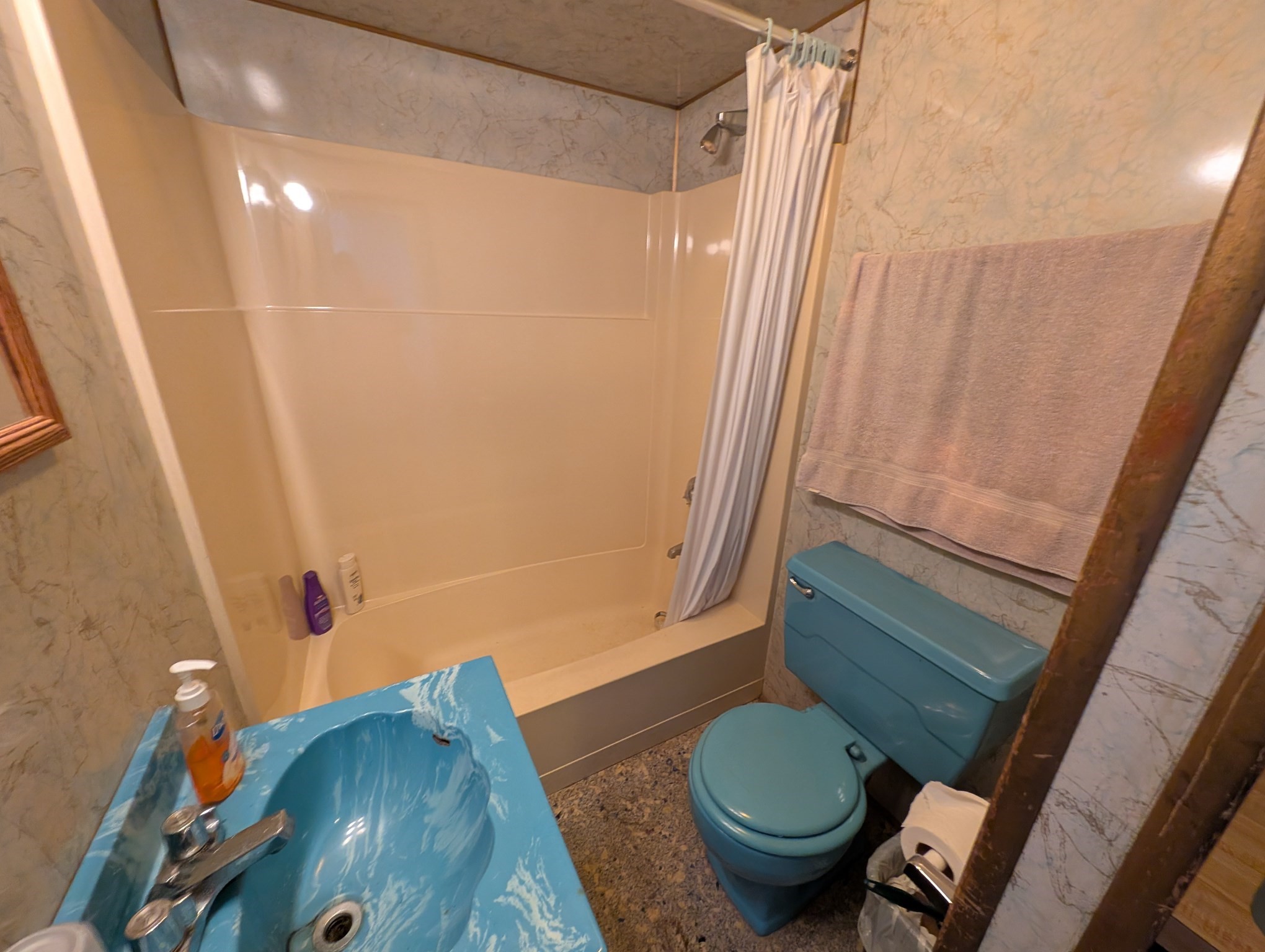 main property photo 14