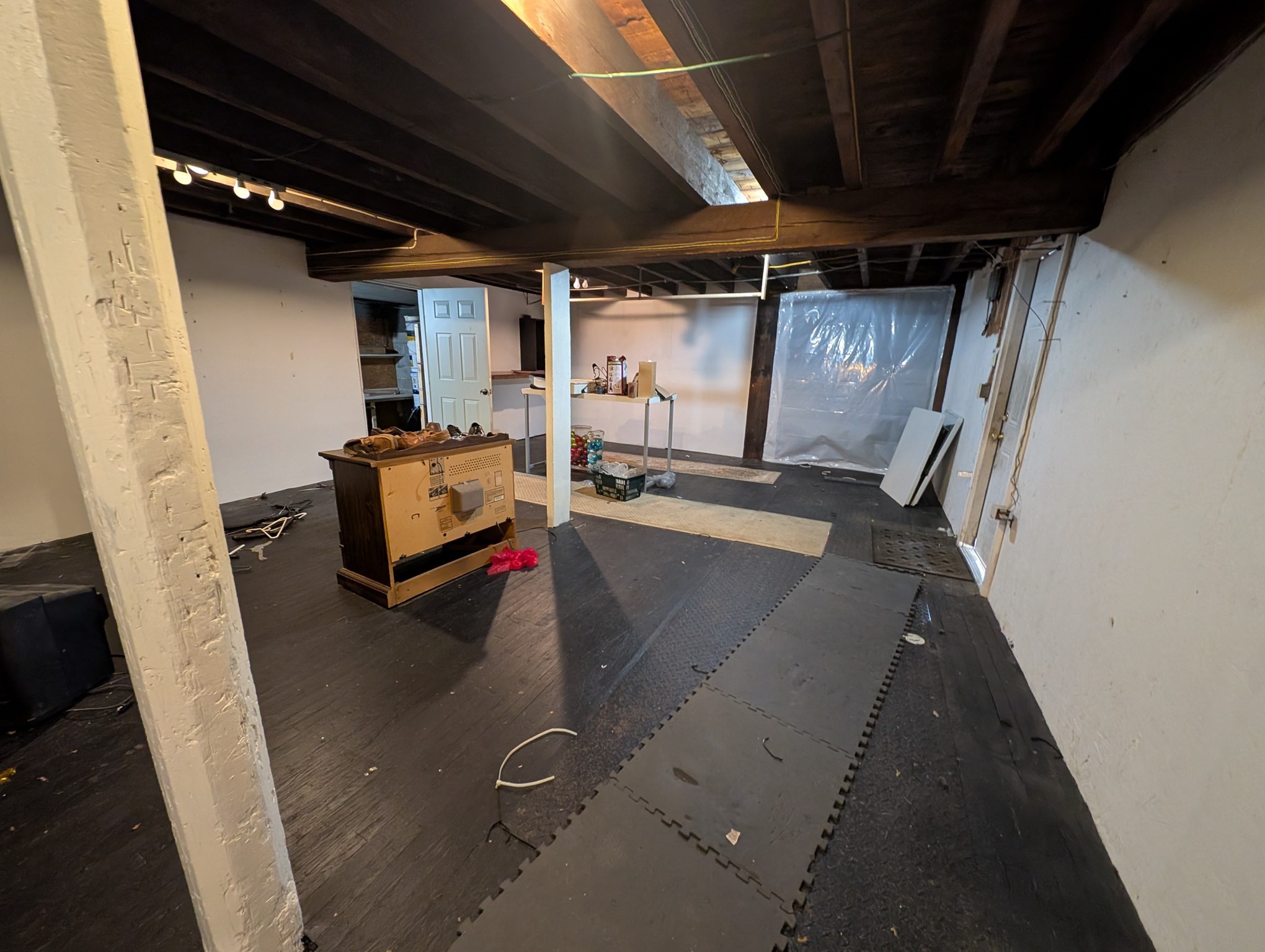 main property photo 22