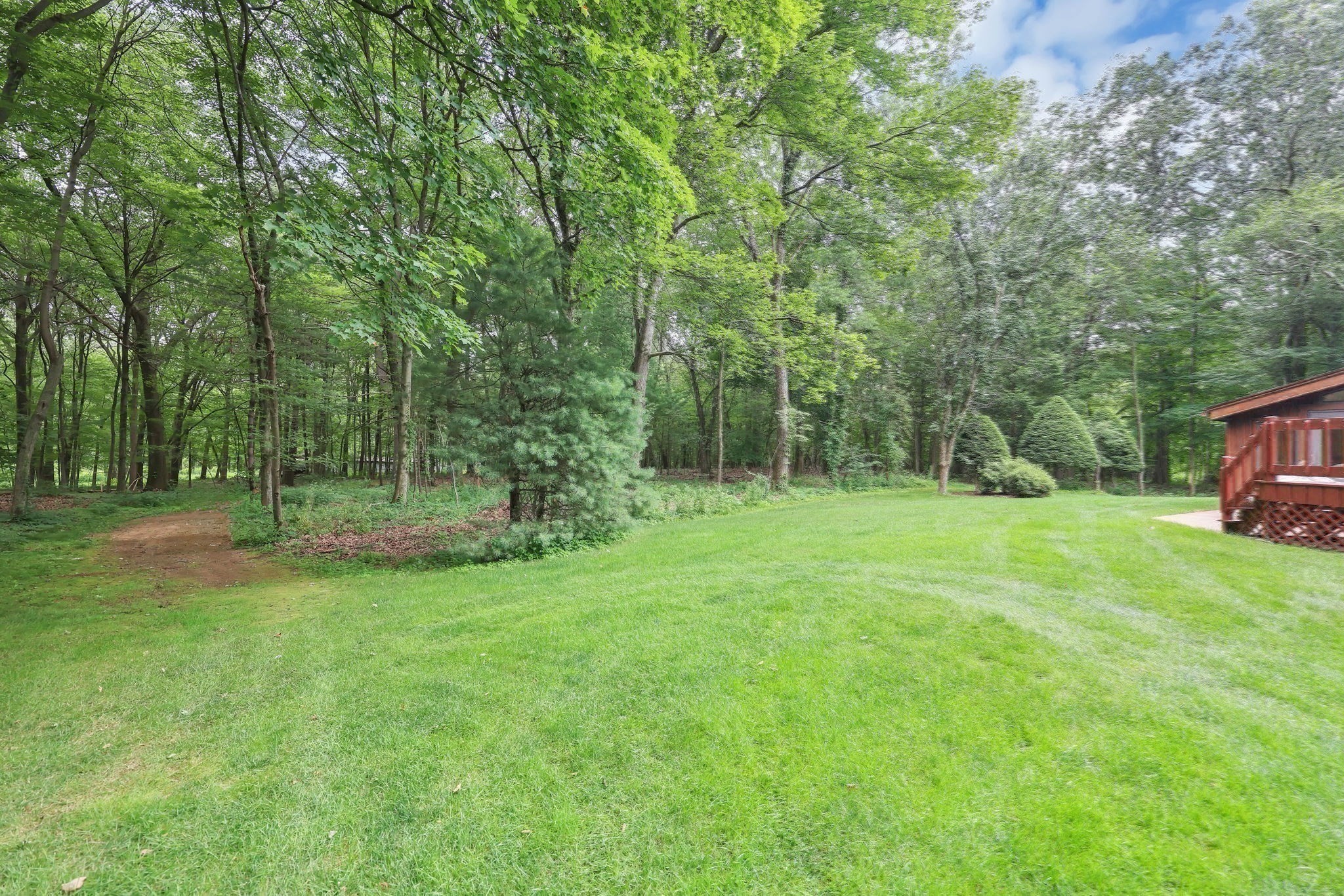 main property photo 26