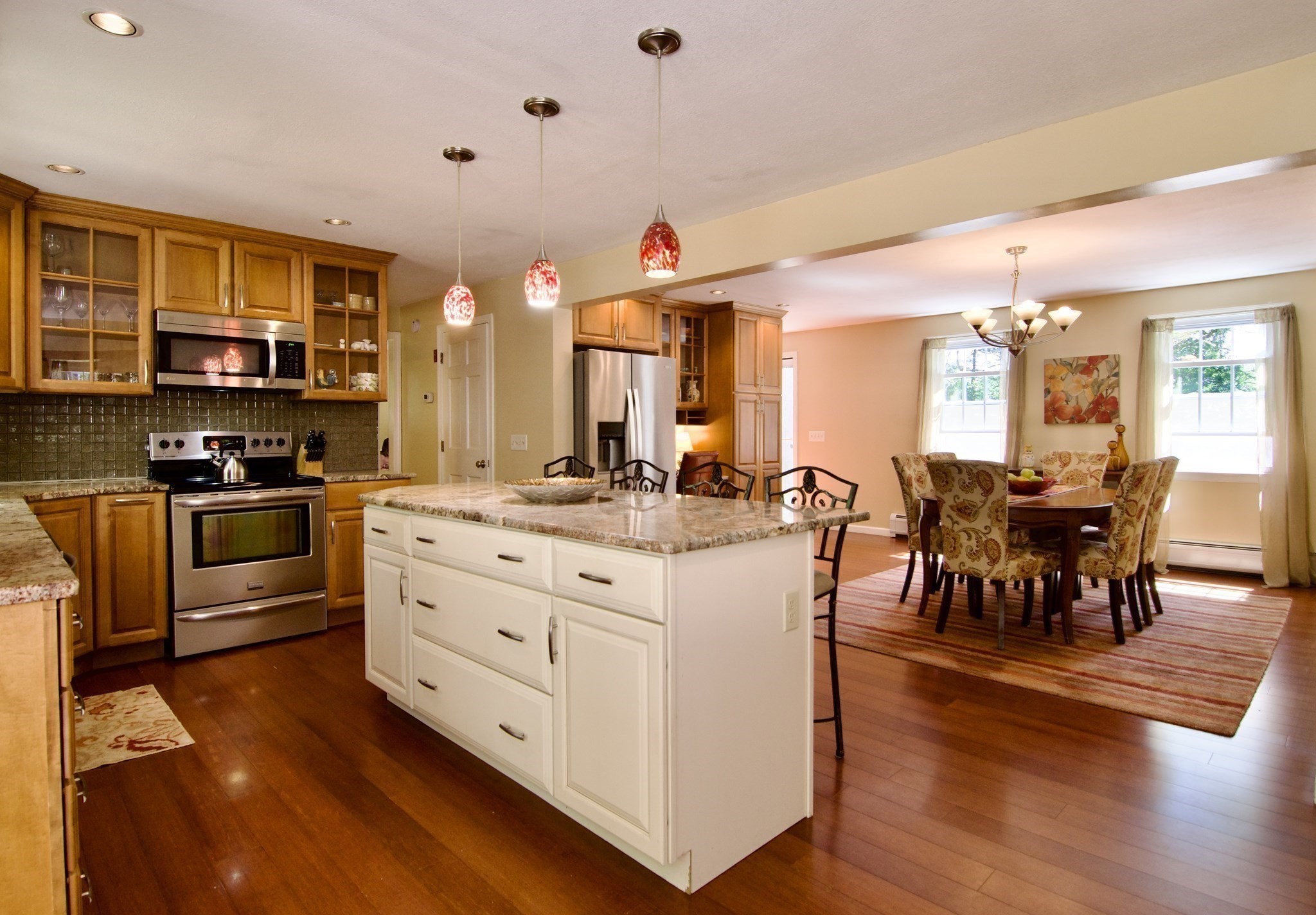 main property photo 14