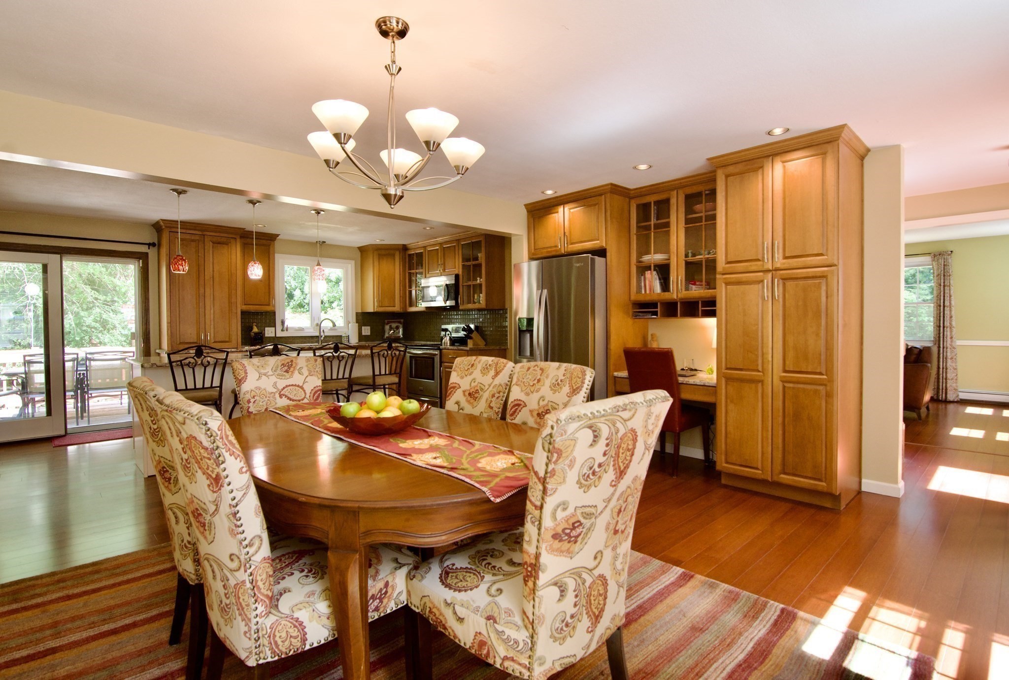 main property photo 8