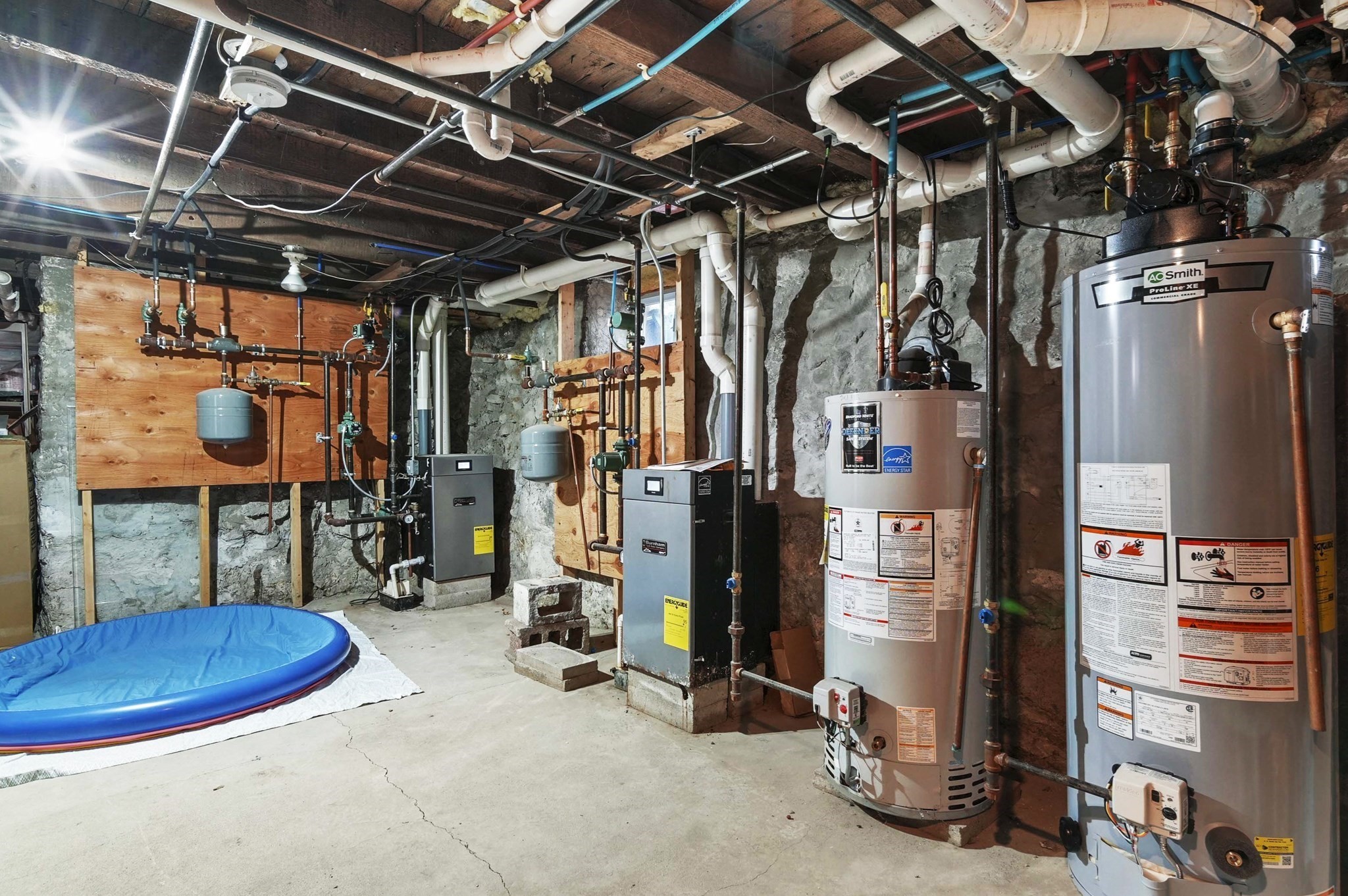 main property photo 18