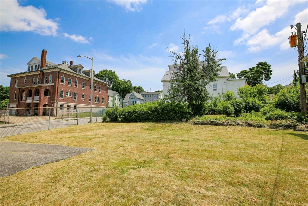 main property photo 35
