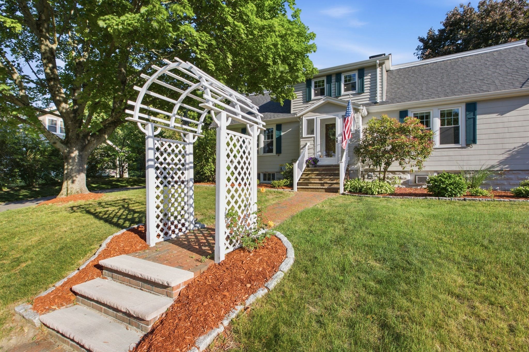 main property photo 3