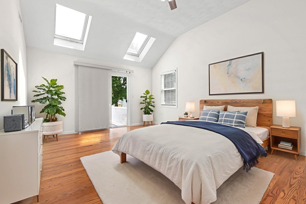 property viewer photo 13