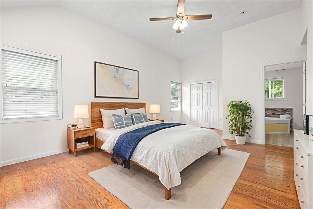 property viewer photo 14