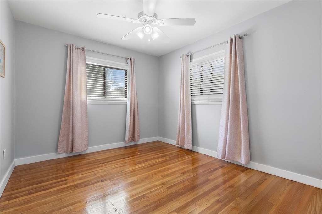 property viewer photo 24