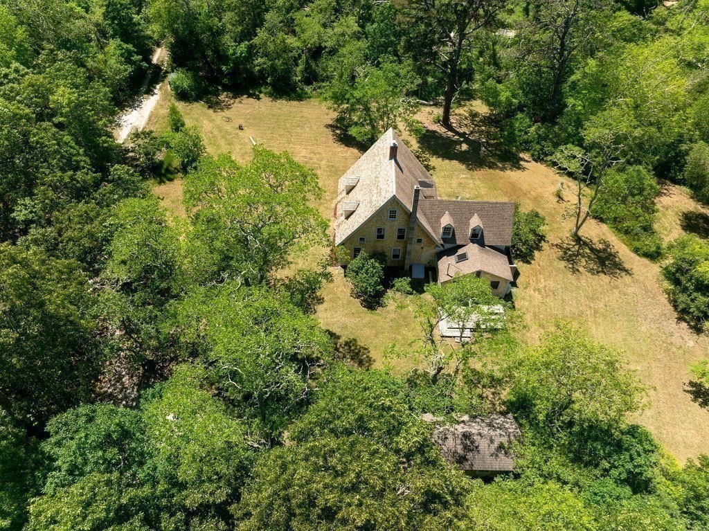 main property photo 35