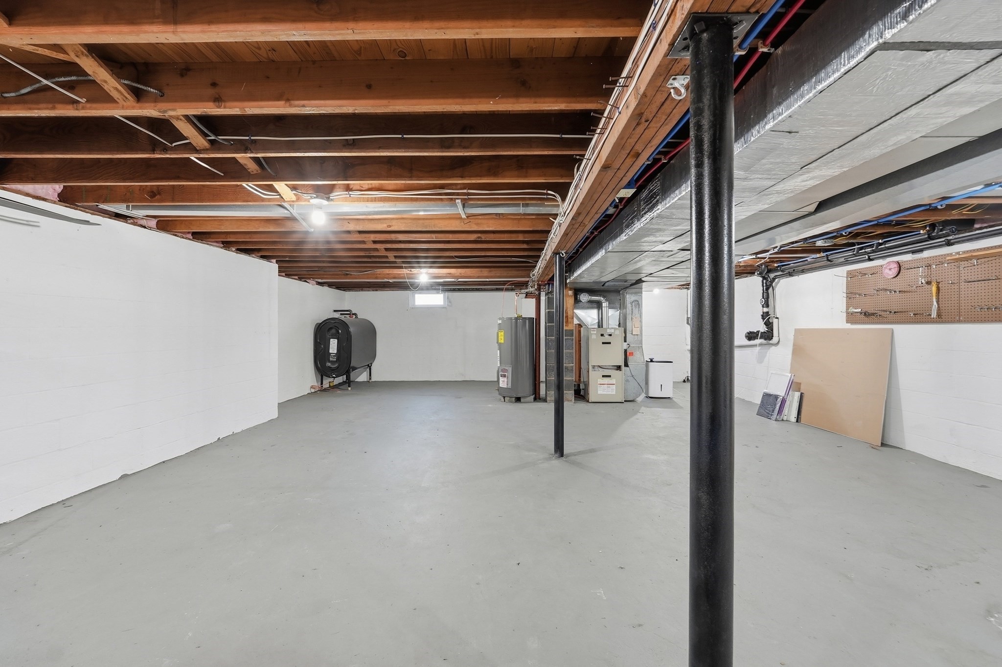 main property photo 36