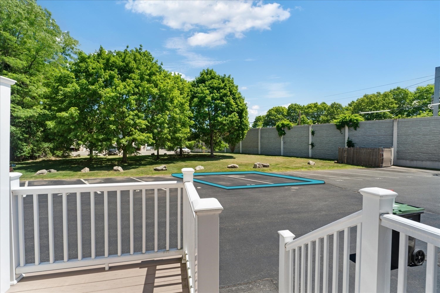main property photo 35