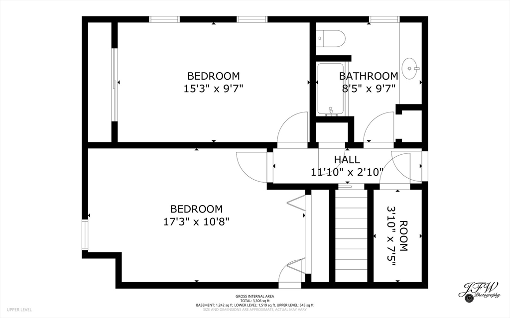 main property photo 41