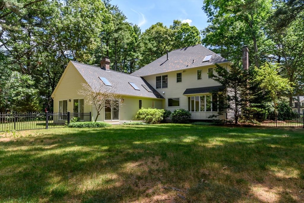main property photo 28