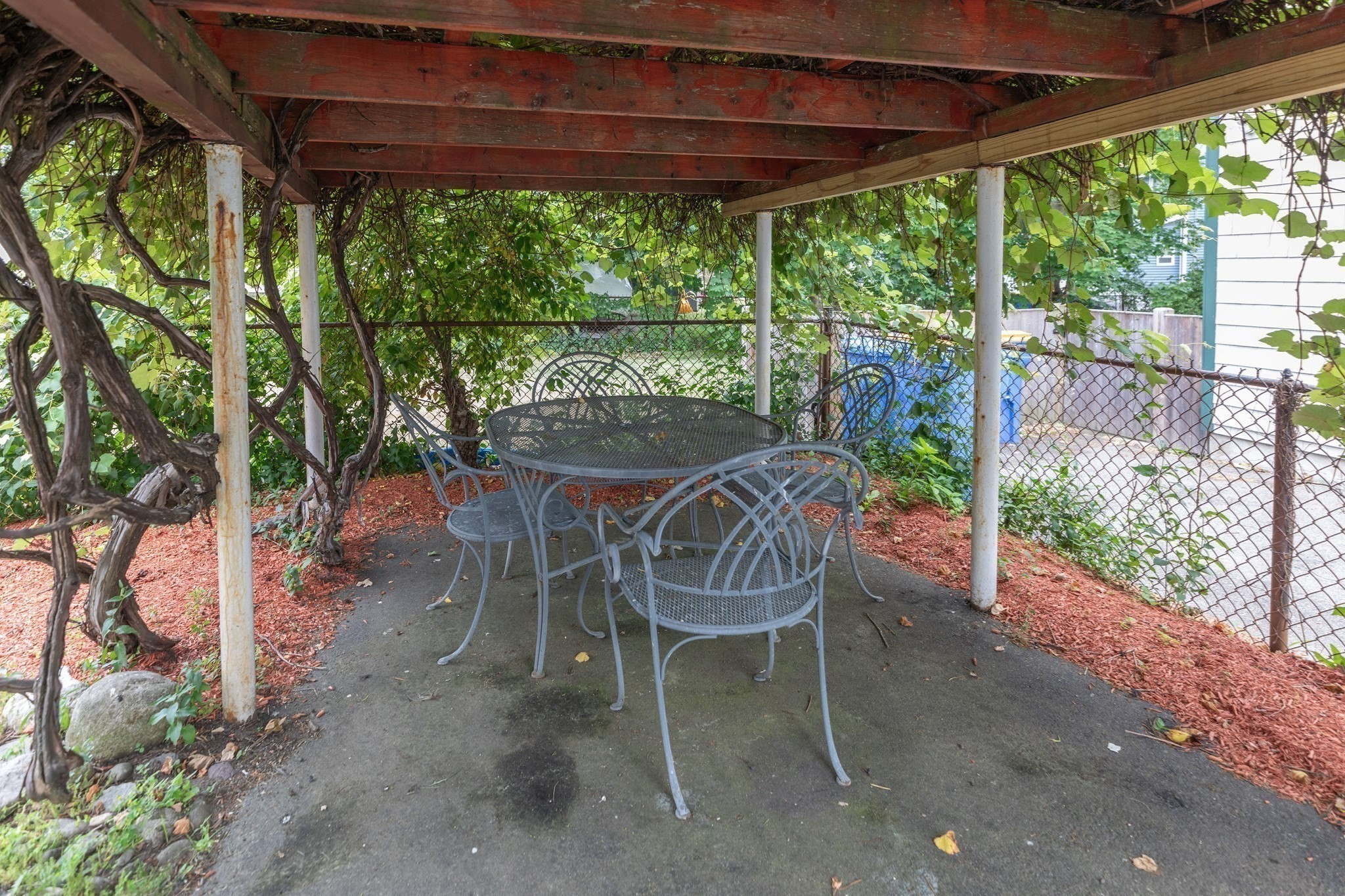 main property photo 27
