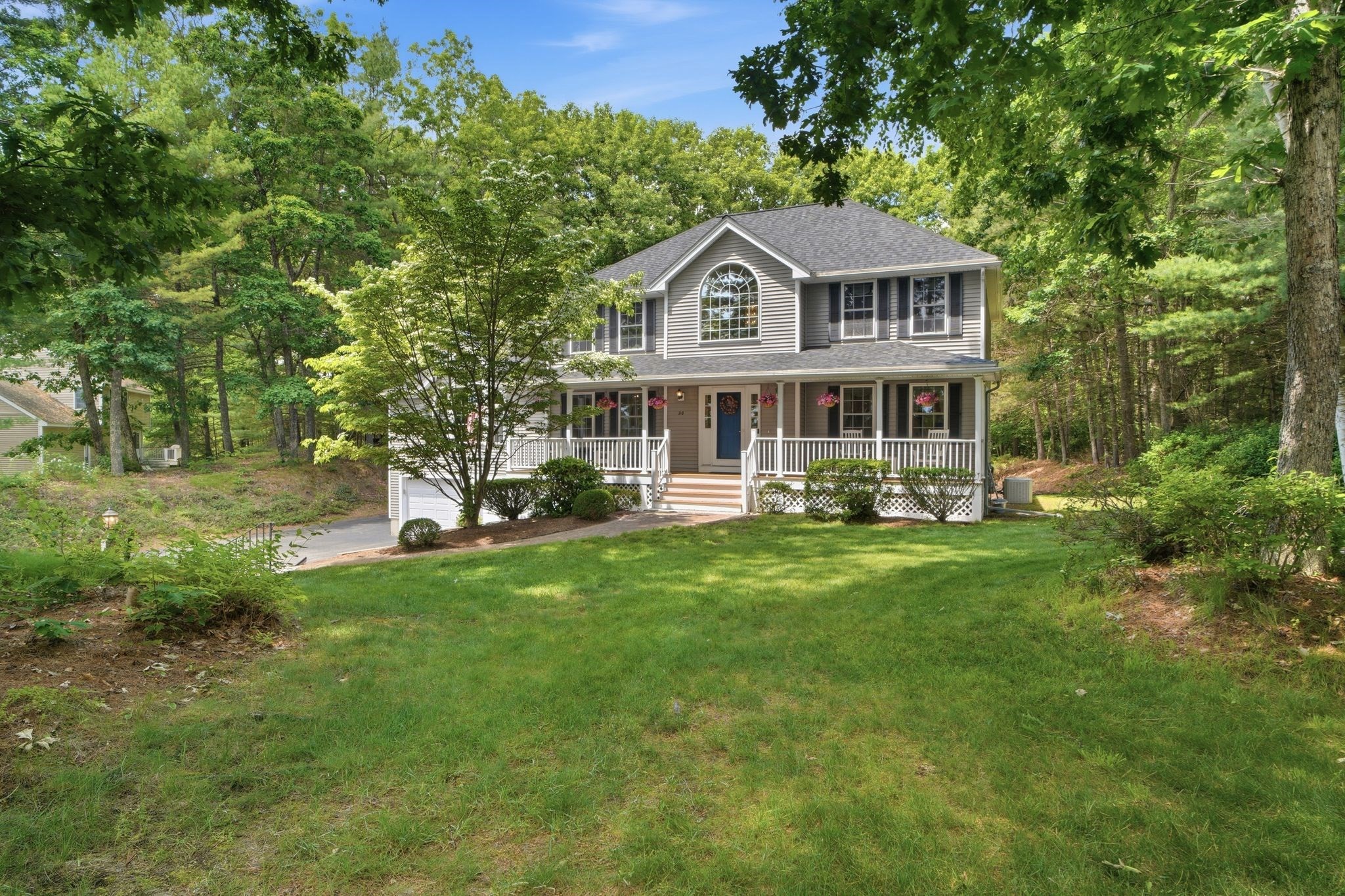 main property photo 12