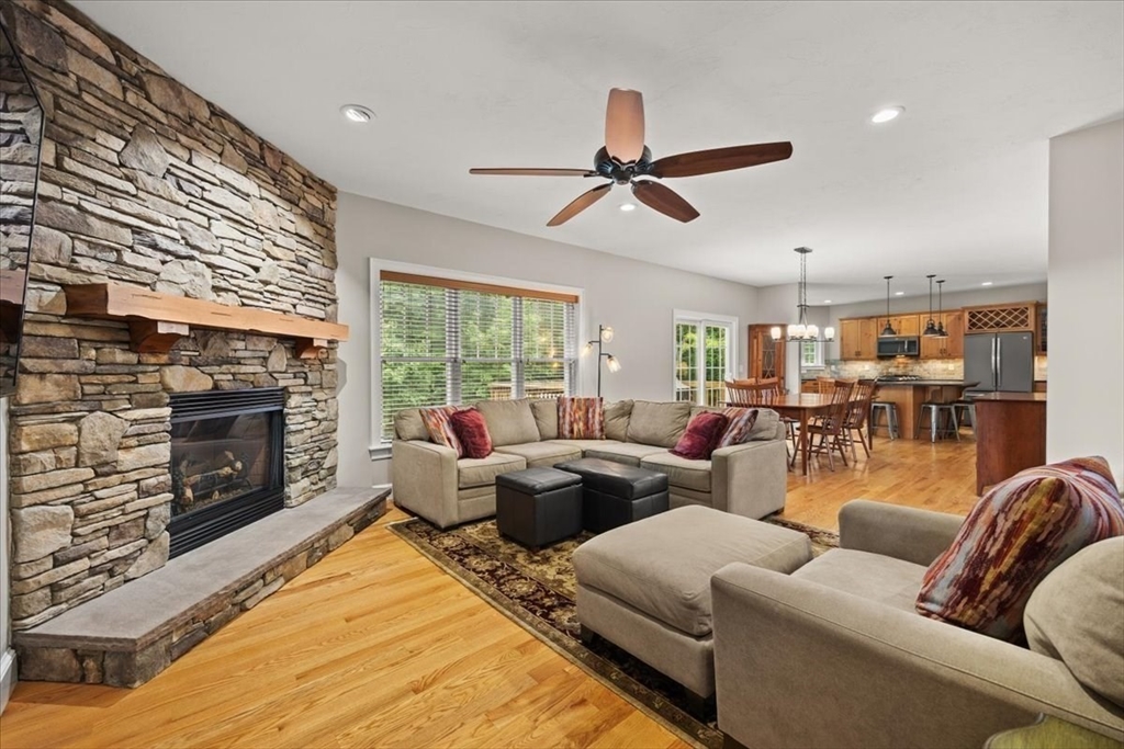 property viewer photo 13