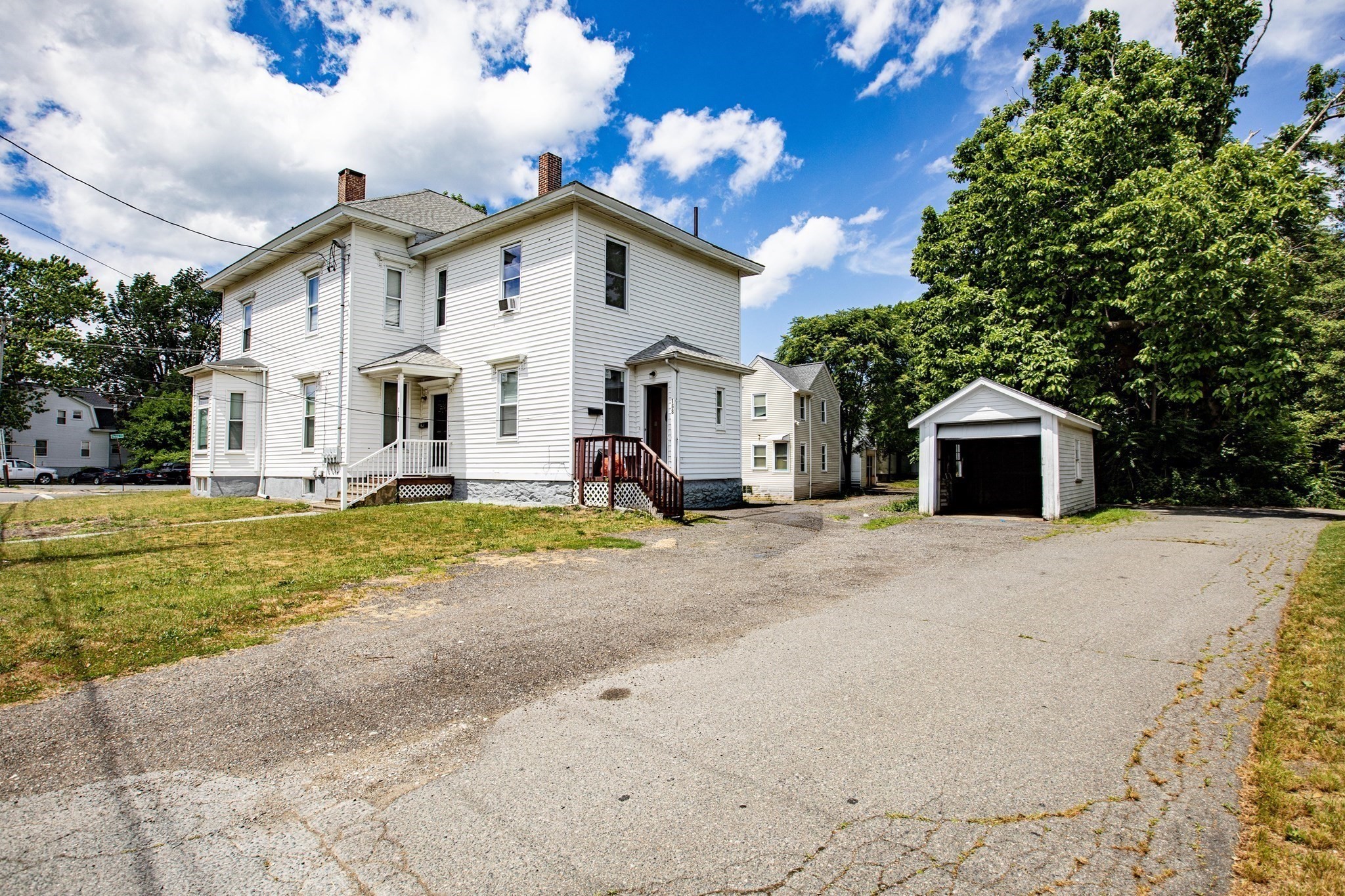 main property photo 2