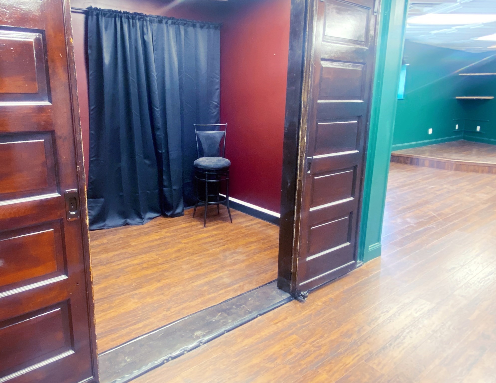 main property photo 6
