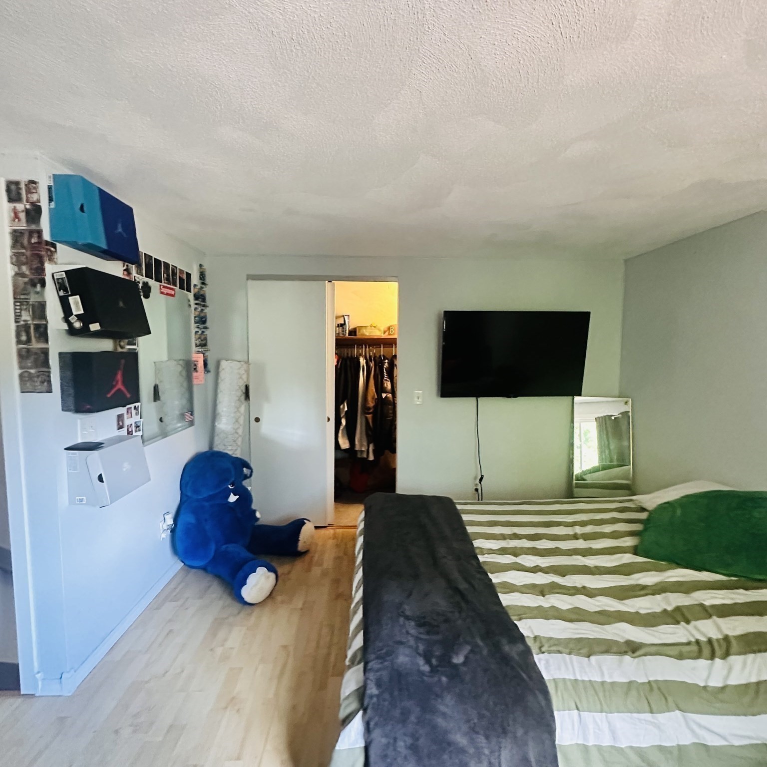 main property photo 18