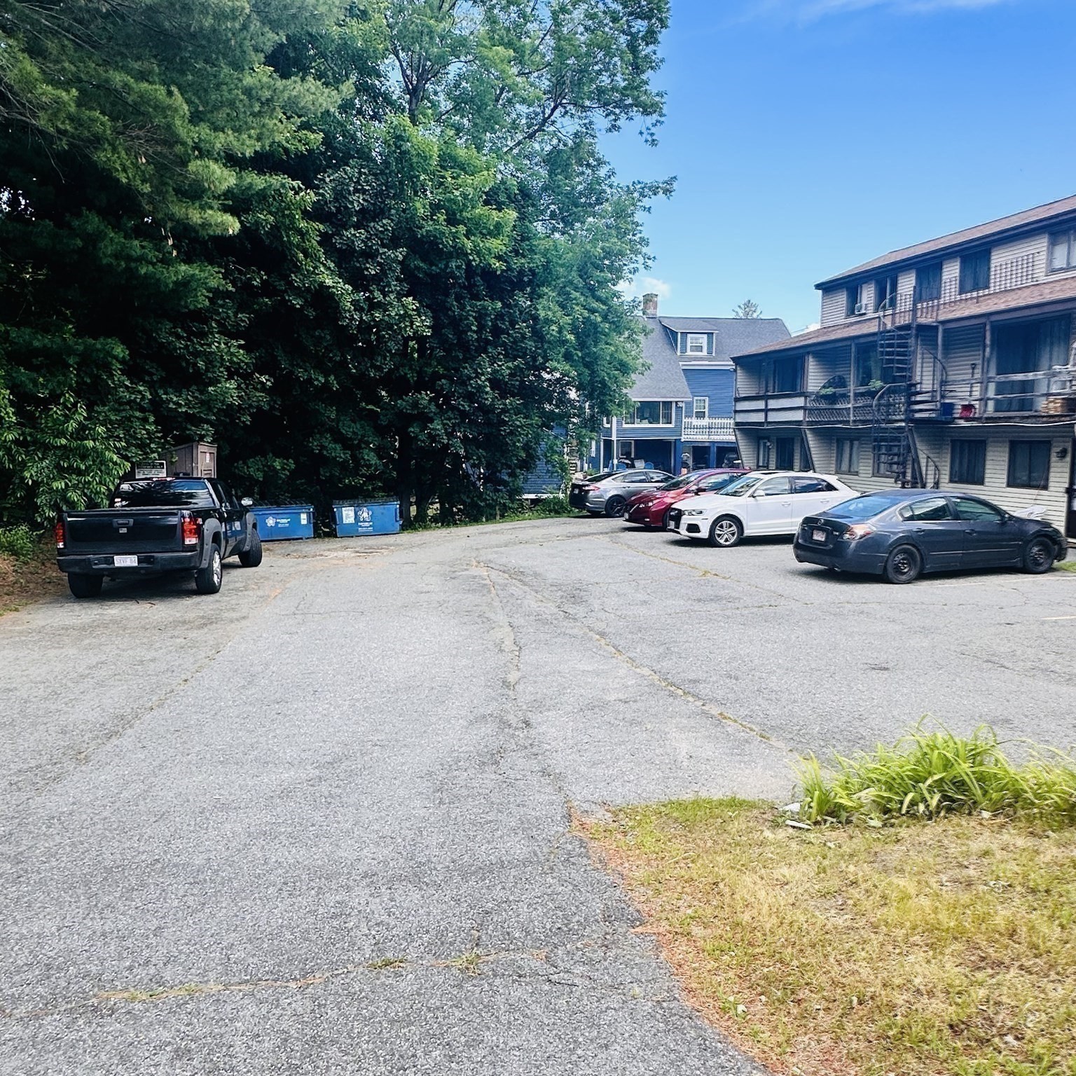 main property photo 34