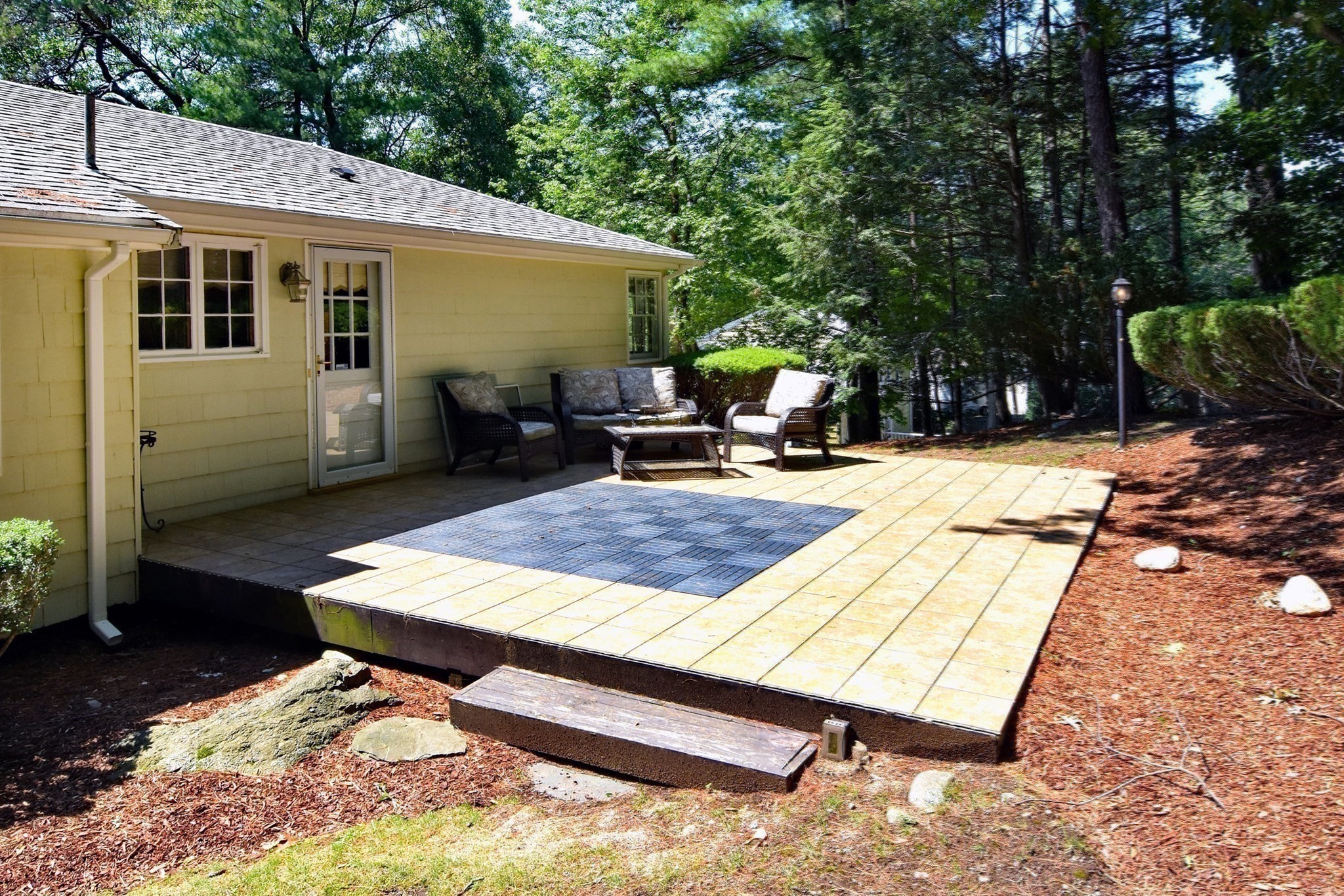 main property photo 33