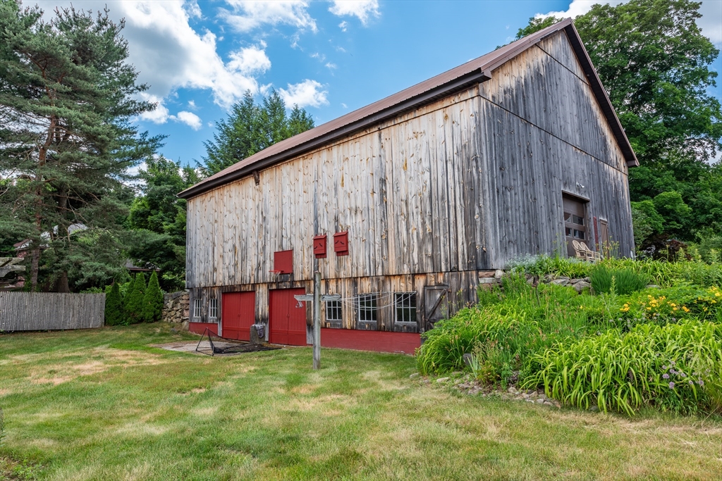 main property photo 36