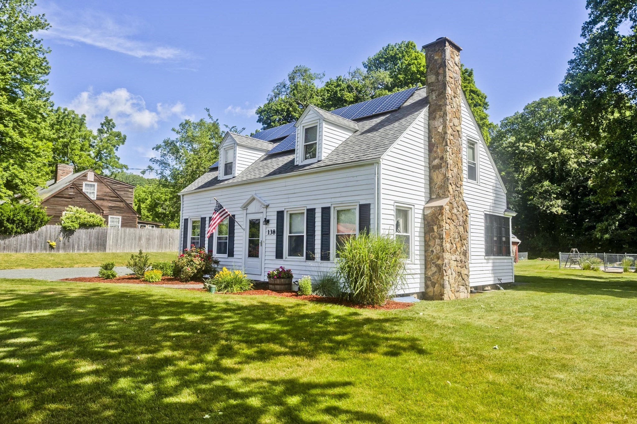 main property photo 29