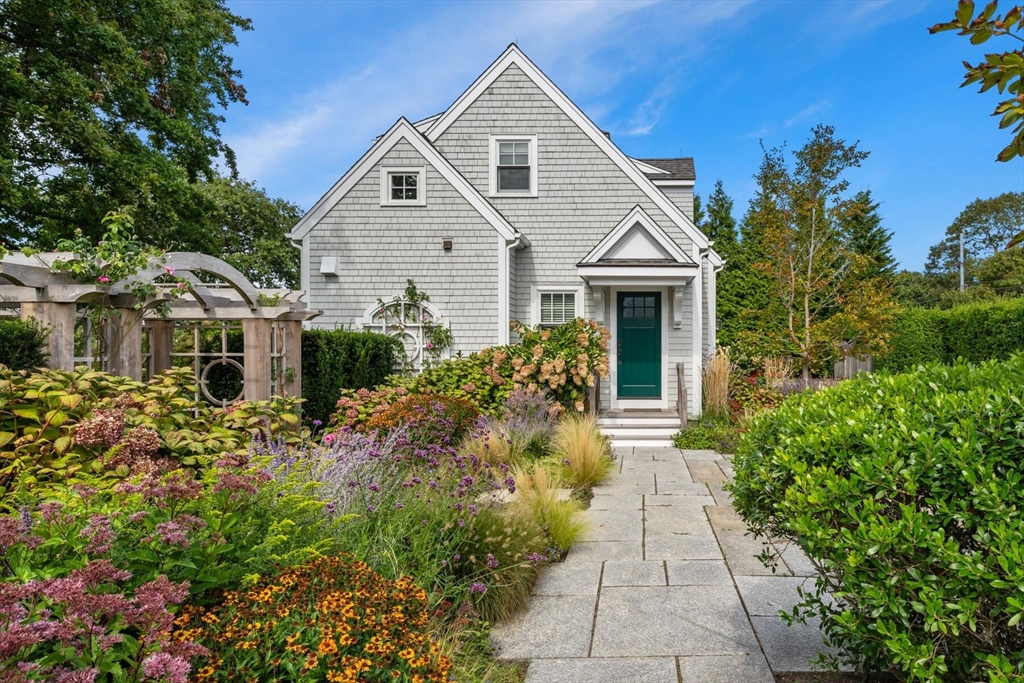 main property photo 29