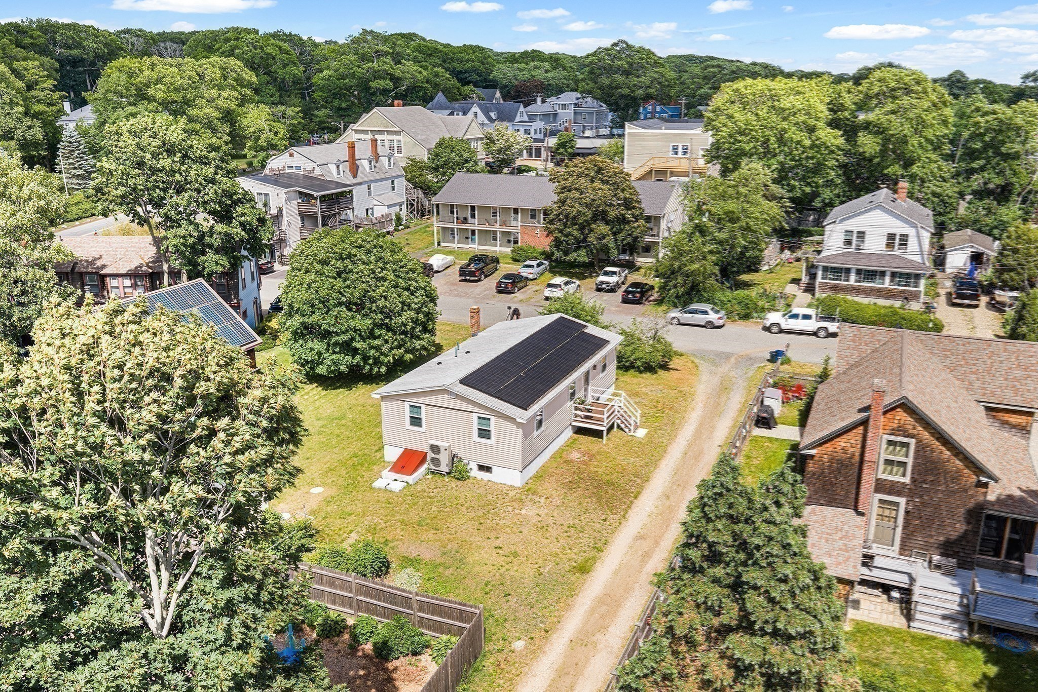 main property photo 22