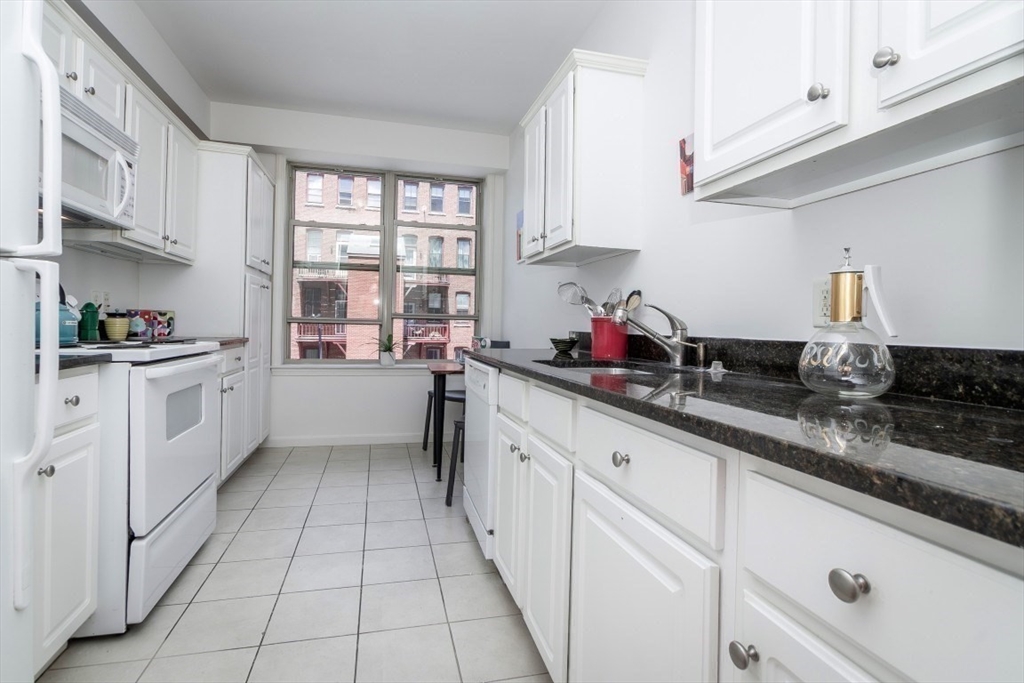 property viewer photo 37