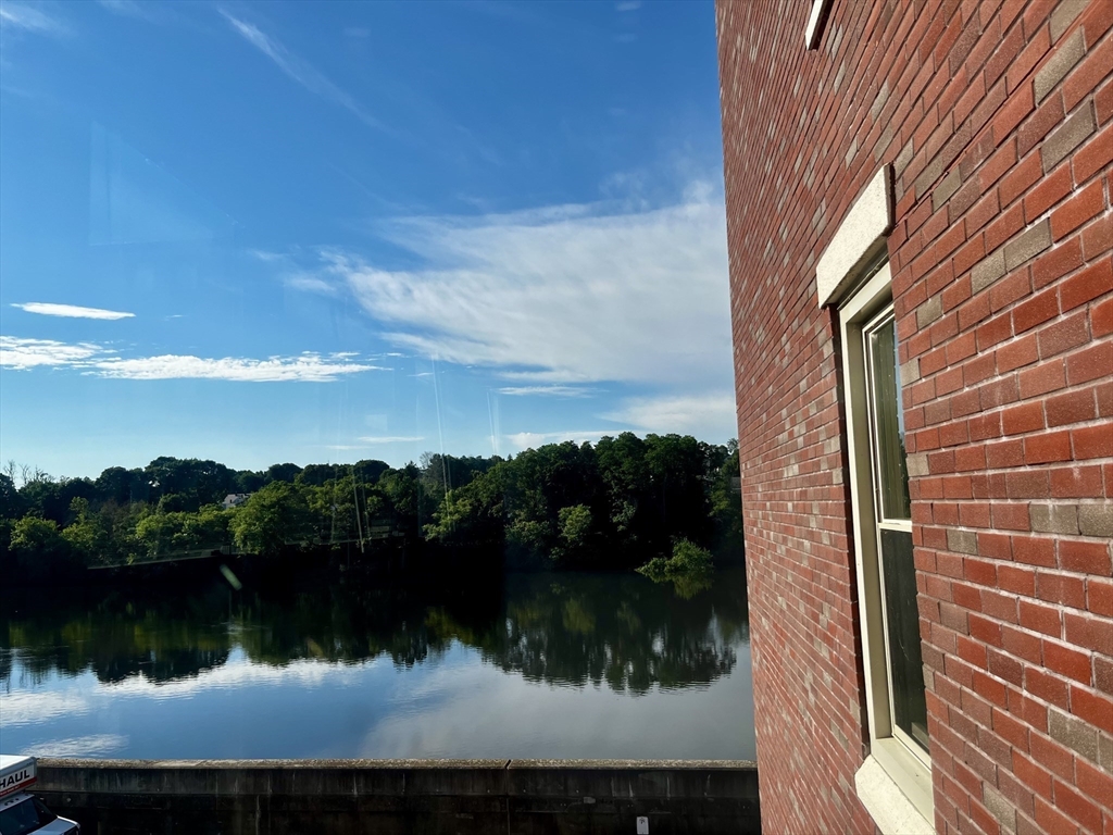 property viewer photo 8
