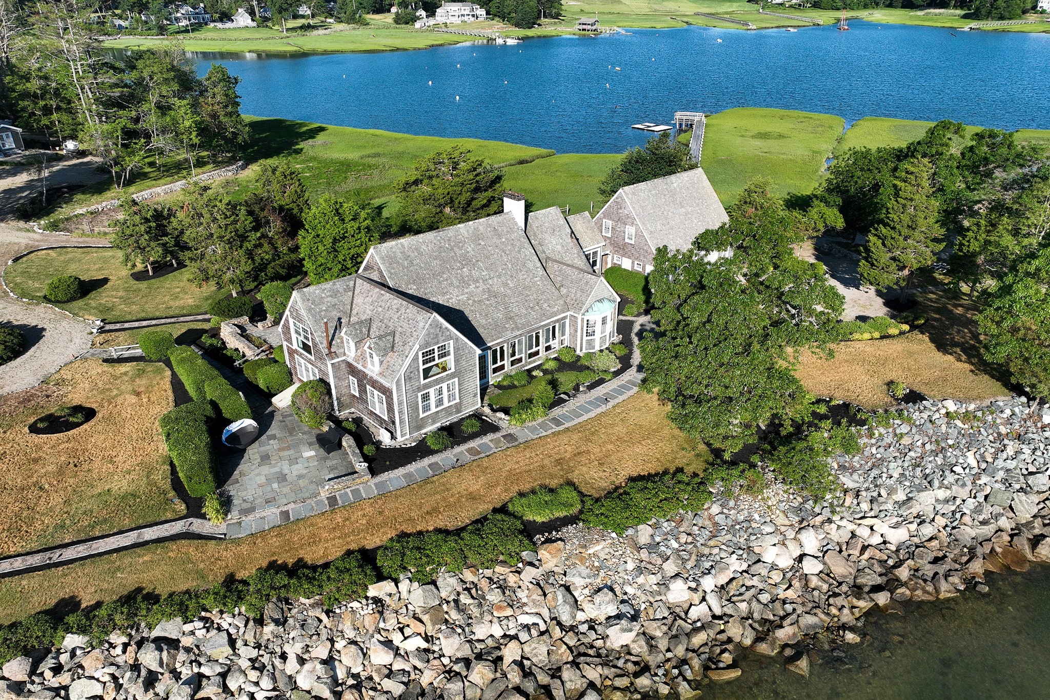 main property photo 41