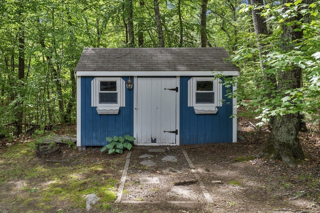 main property photo 36