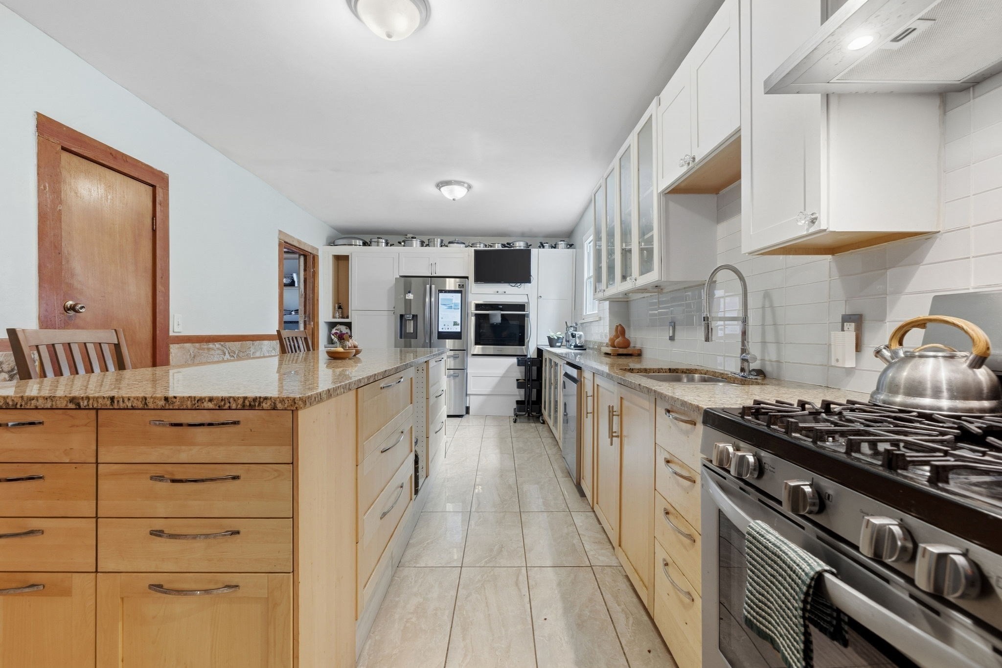 main property photo 7