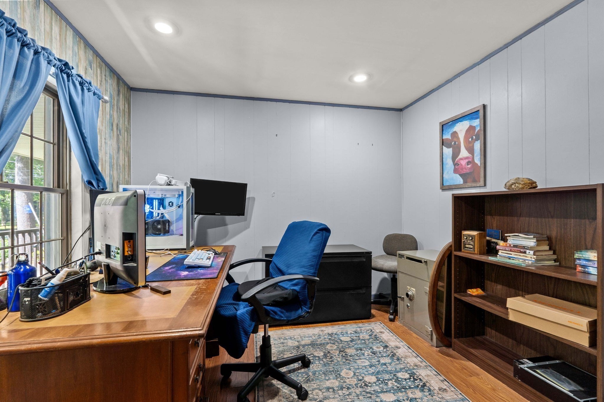 main property photo 13