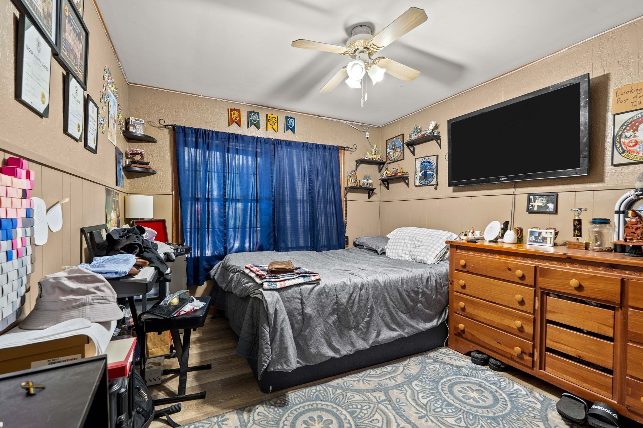 main property photo 14