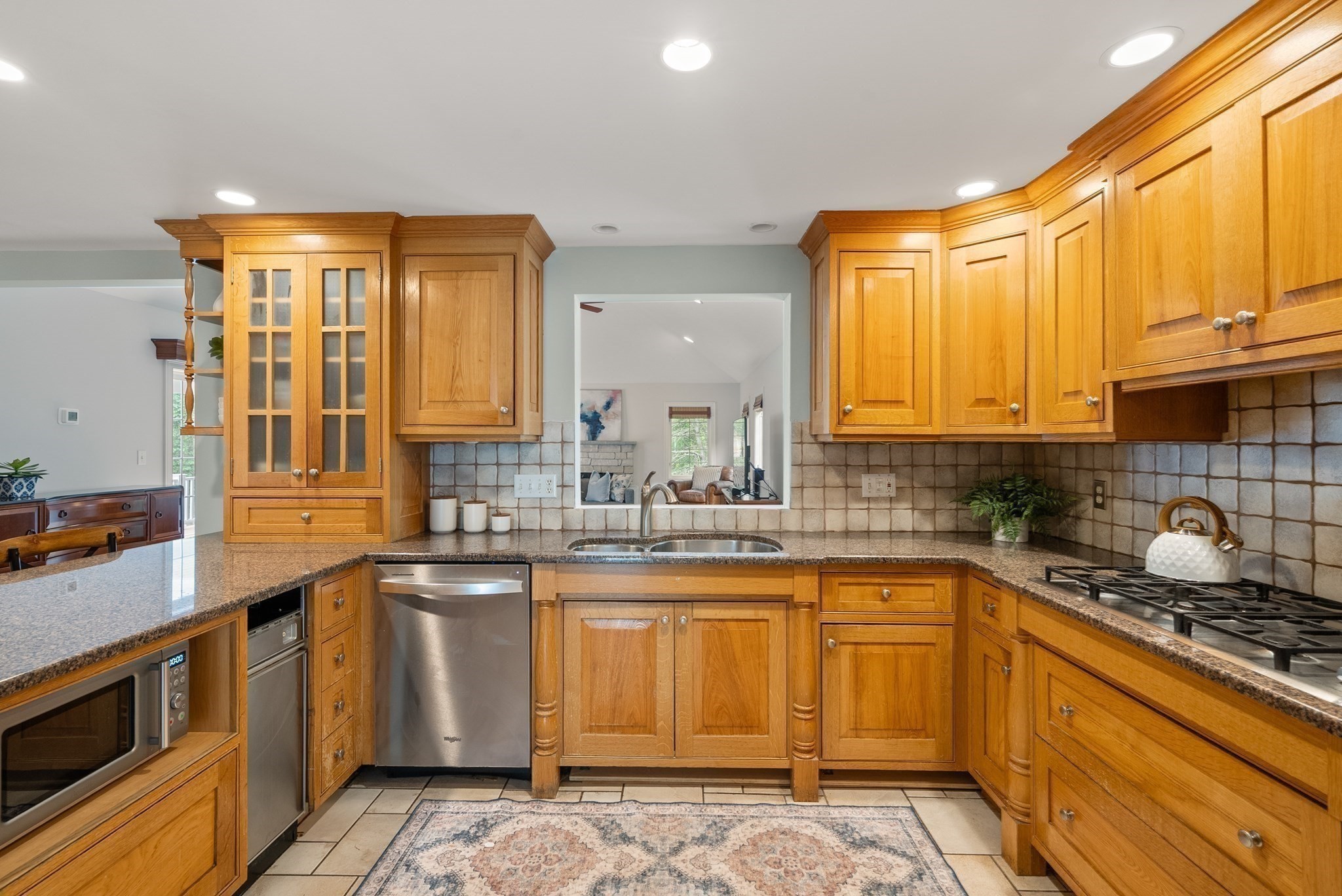 main property photo 12
